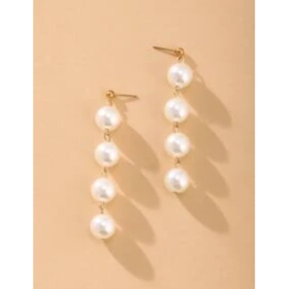 Jewelry - Faux Pearl Beaded Drop Earrings